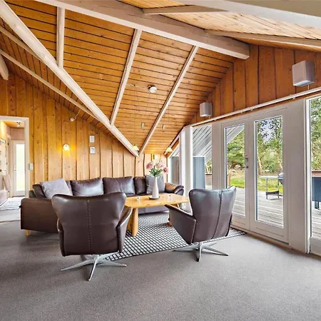 0166-romo-julianehab-3 Kongsmark